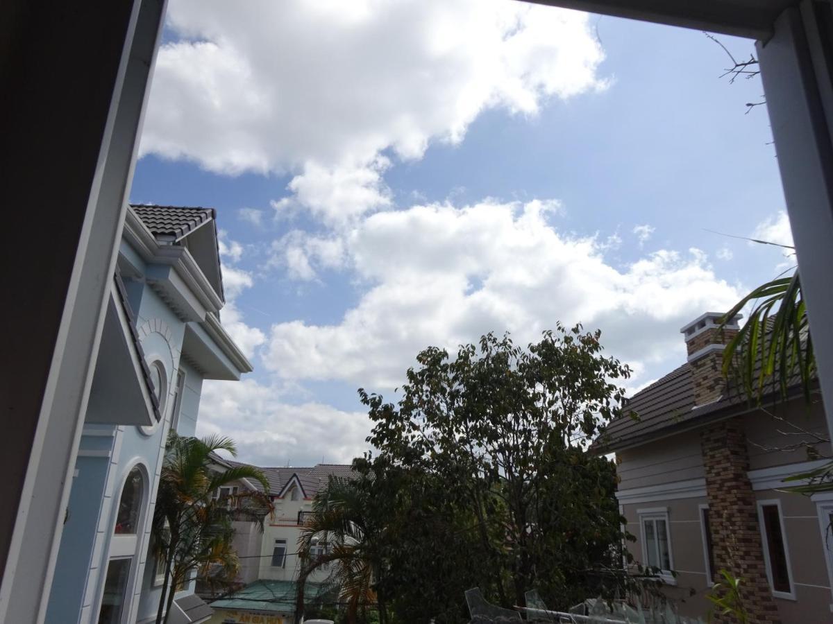 Blue Sky Homestay Dalat Exterior foto