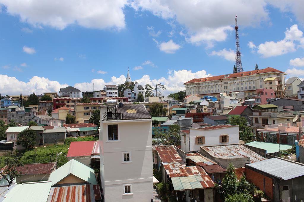 Blue Sky Homestay Dalat Exterior foto