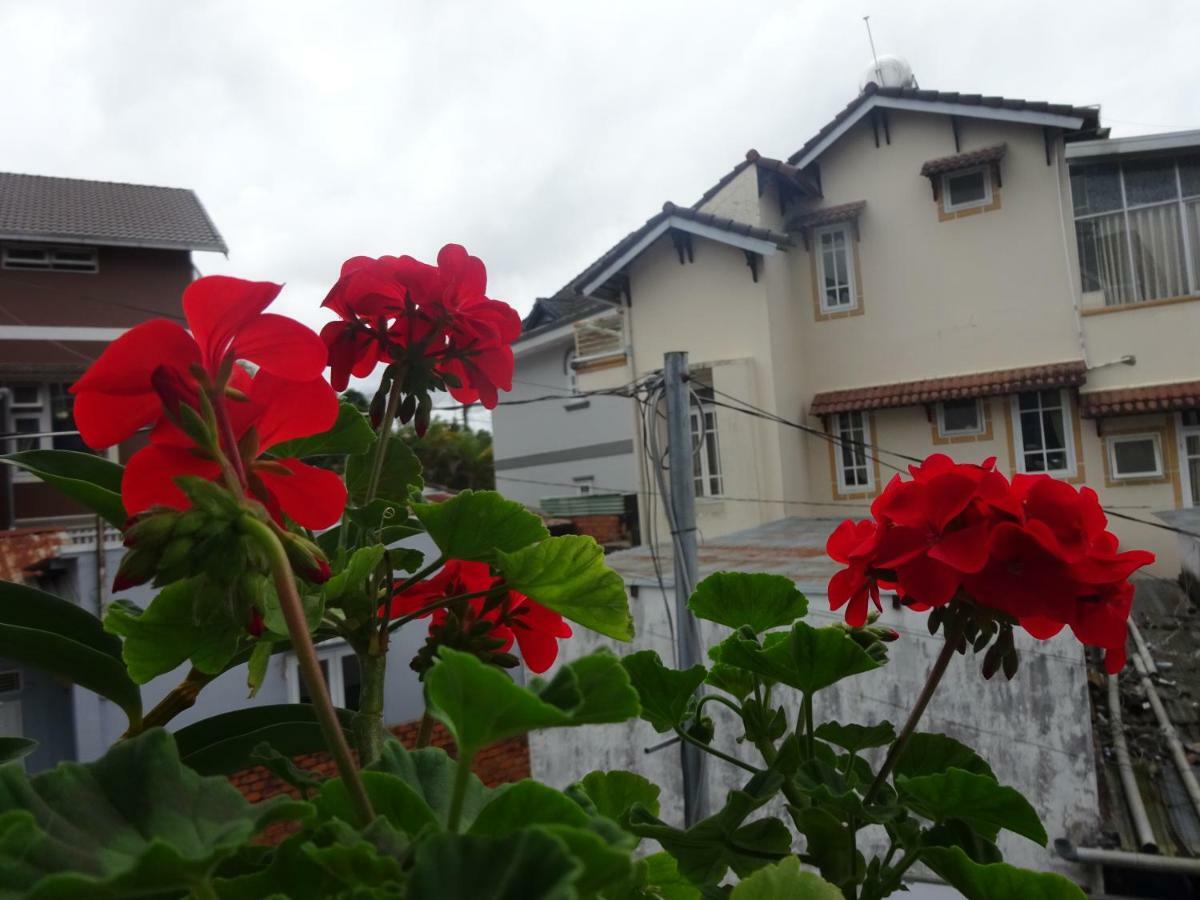 Blue Sky Homestay Dalat Exterior foto
