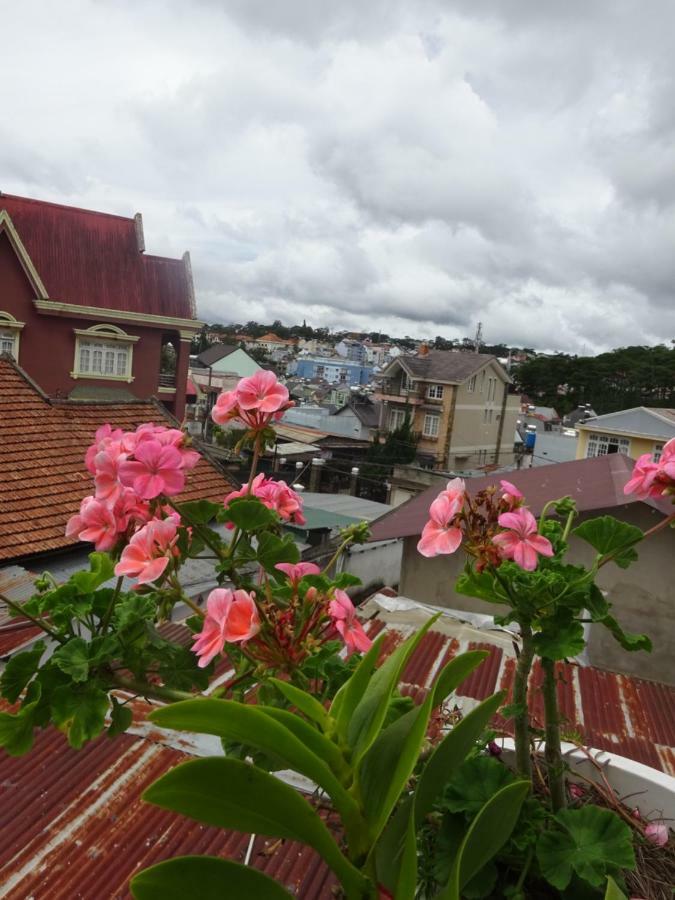 Blue Sky Homestay Dalat Exterior foto